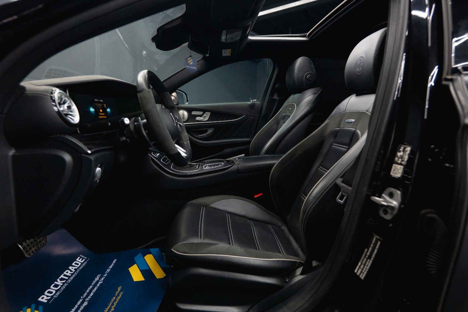 Fahrzeugabbildung Mercedes-Benz E 63 S AMG 4Matic+ Performance Night-Paket *ACC*