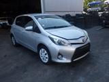 Toyota Yaris 1,5-l-VVT-i Hybrid Club - Toyota Unfallwagen