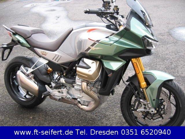 Moto Guzzi V100 Mandello S und Wind Tunnel am Lager