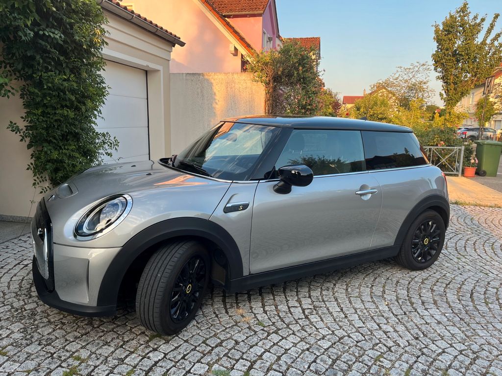 Image of MINI Cooper SE