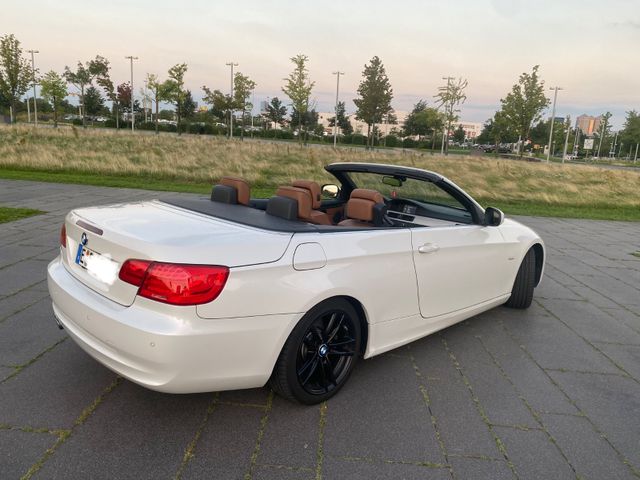 BMW 330d Cabrio Edition Exclusive Edition Exclusive