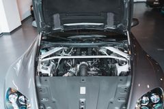 Fahrzeugabbildung Aston Martin V8 Vantage S *MWST. / 2. HAND / SCHECKHEFT*