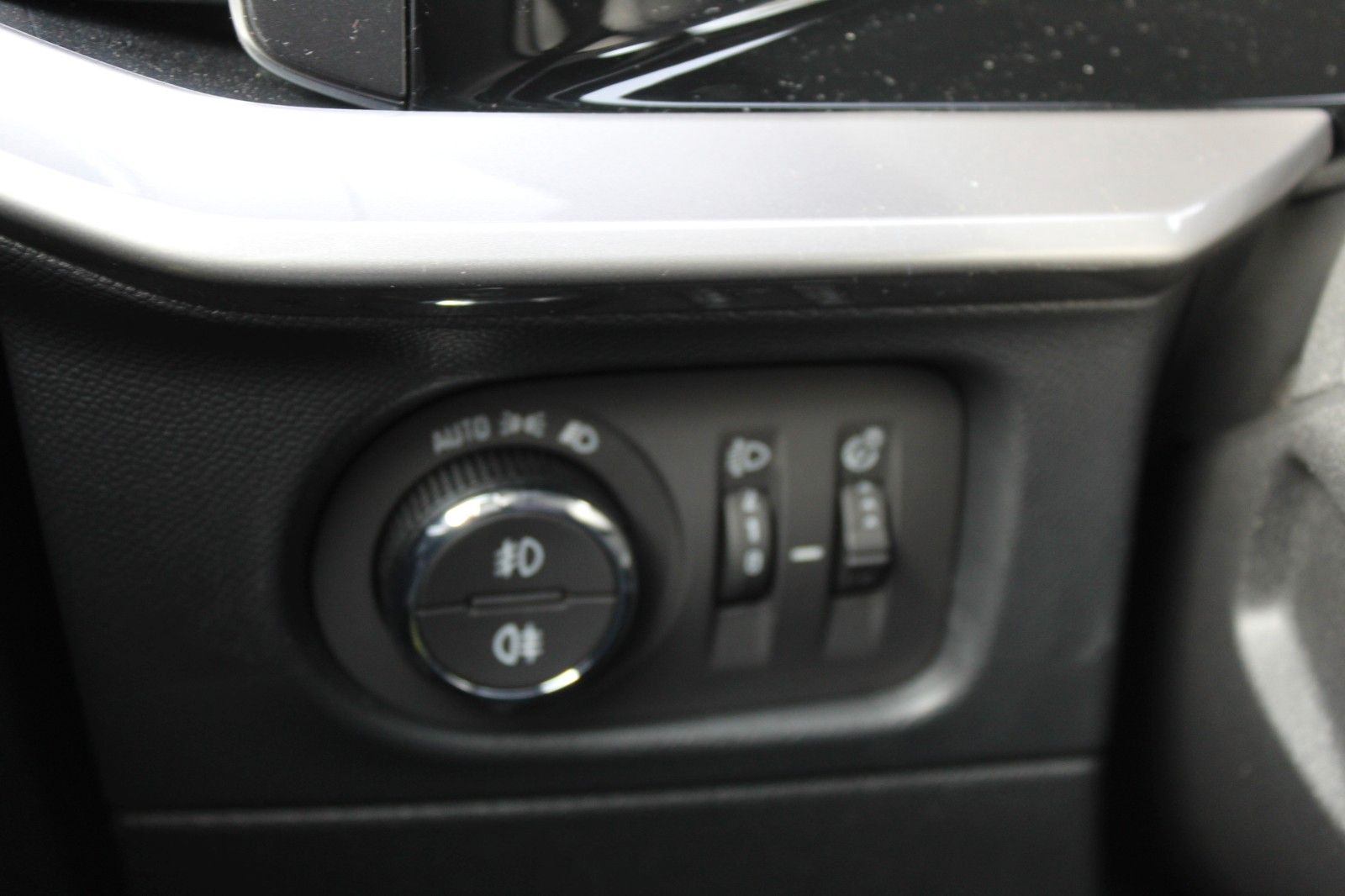 Fahrzeugabbildung Opel Mokka Ultimate*Black-Line*SHZ*LHZ*Navi*RFK