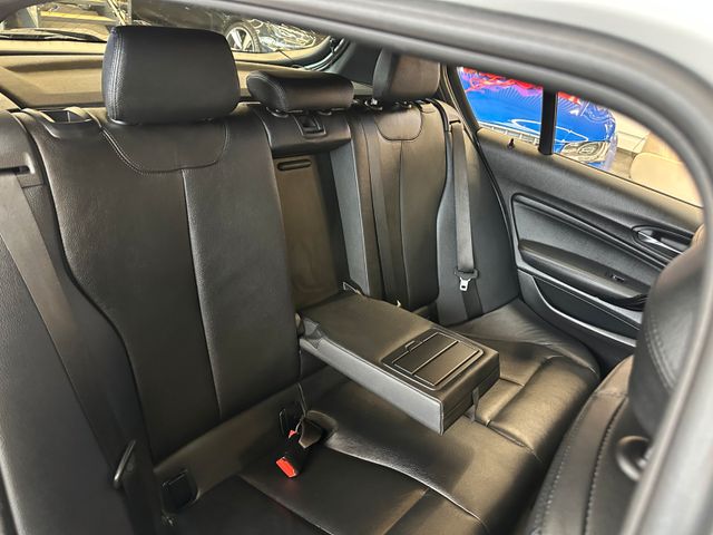 BMW 118 i Edition Sport Line Shad*LED*Navi*Leder*