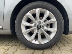 Foto Nummer 7: RENAULT Clio
