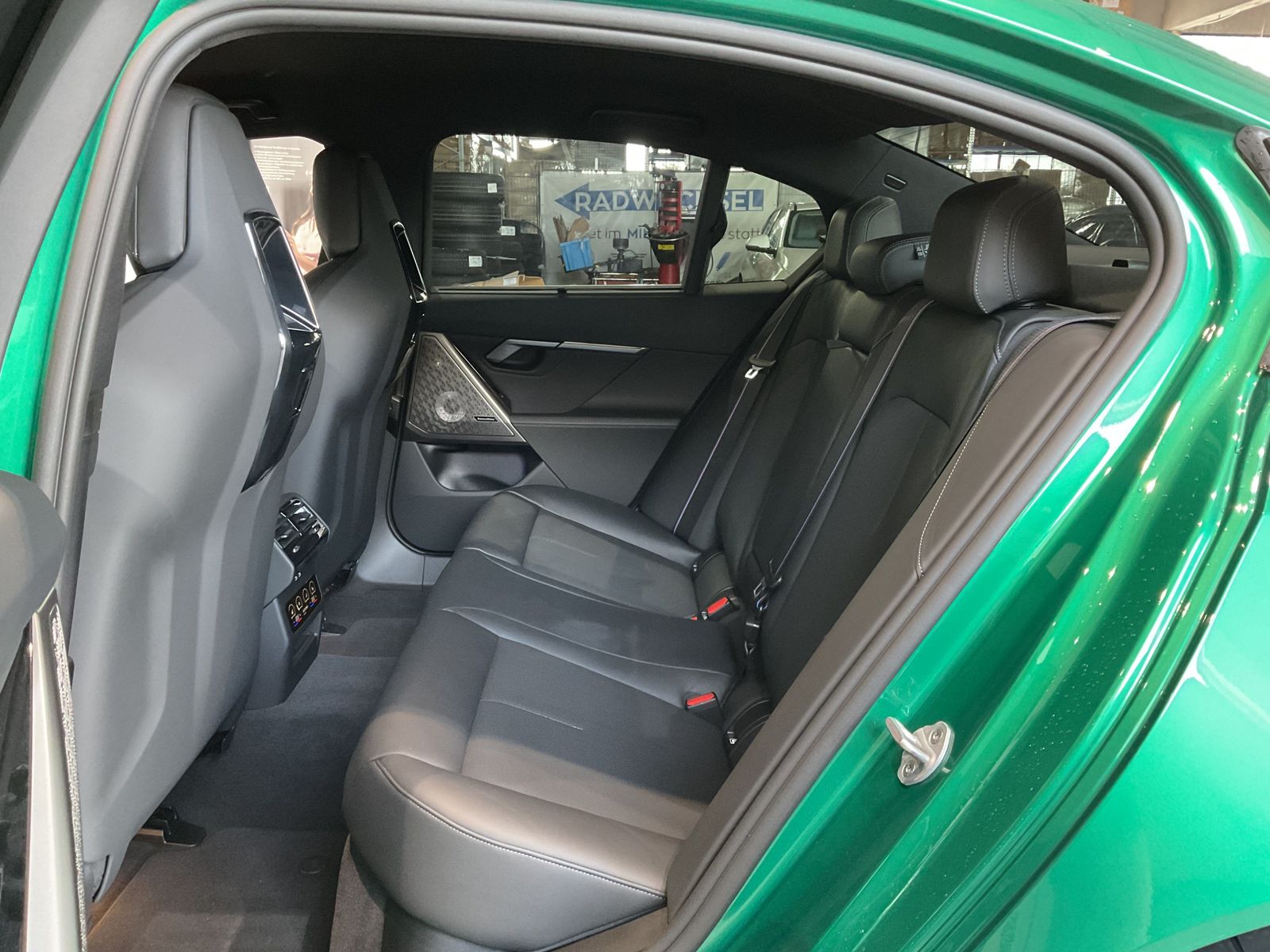 Fahrzeugabbildung BMW M5 Limousine |Keramik-Bremse |Sitzbelüftung |Bow