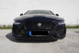 Jaguar XE R Dynamic Black - Jaguar XE: R Dynamic Black