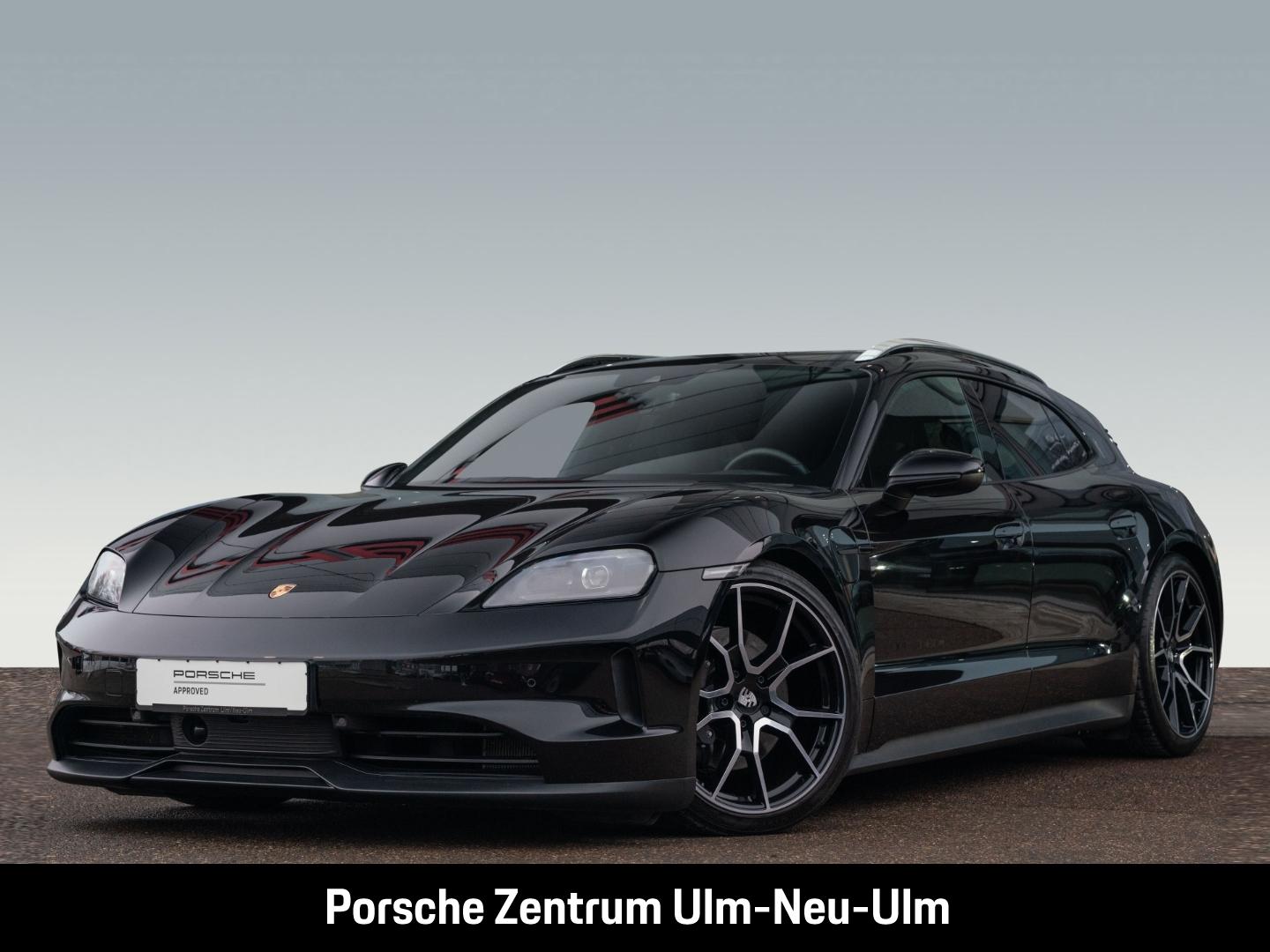 Porsche Taycan Sport Turismo BOSE Panoramadach 21-Zoll