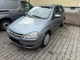 Opel Corsa C 1.2 Twinport - Opel Corsa aus 2005 mit Benzin-Antrieb: Kleinwagen