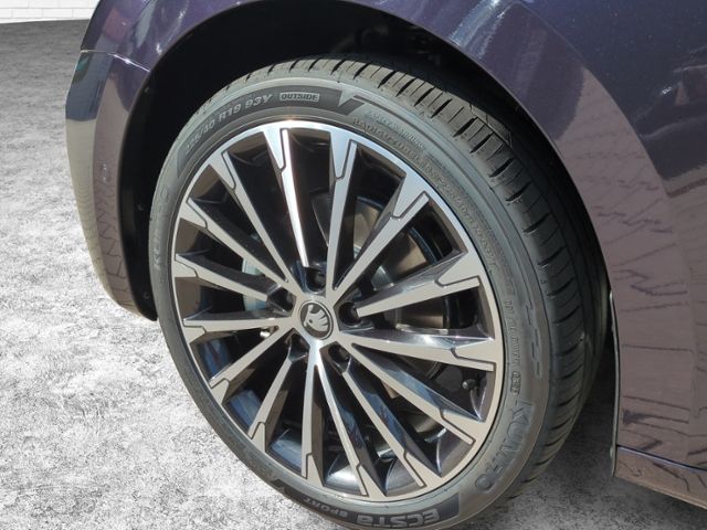 Fahrzeugabbildung SKODA Octavia Combi 1.5 eTSI m-HEV Balance DSG MATRIX