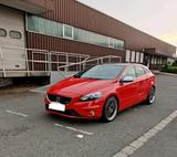 Volvo V40 D4 R-Design - Volvo V40 in Oberhausen