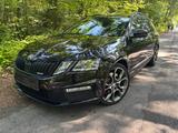 Skoda Octavia Combi RS 245 - Skoda Octavia: Kombi