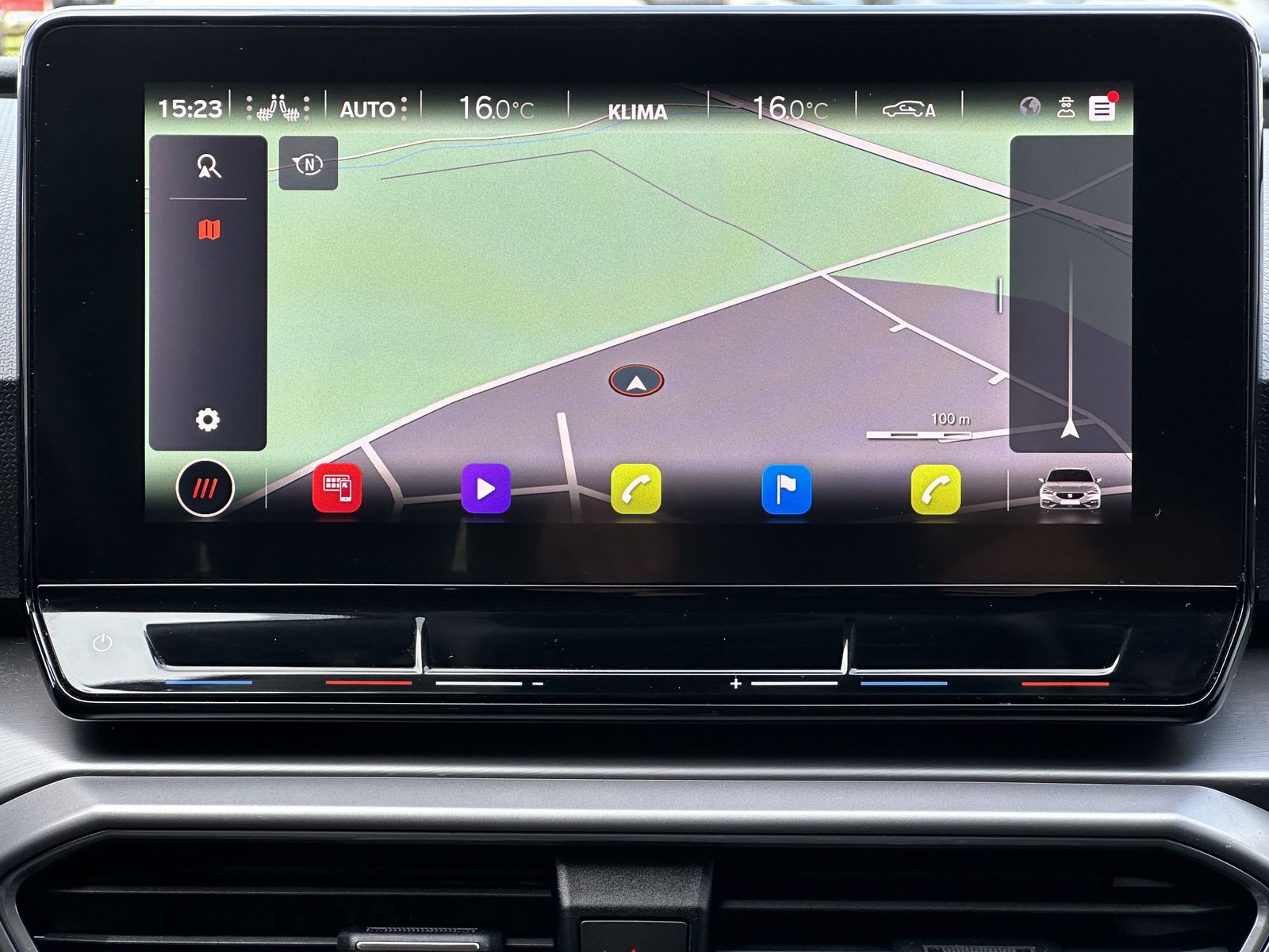 Fahrzeugabbildung SEAT Leon SpT 1.5 TSI FR NAV+LED+ACC+CARPLAY+KAMERA