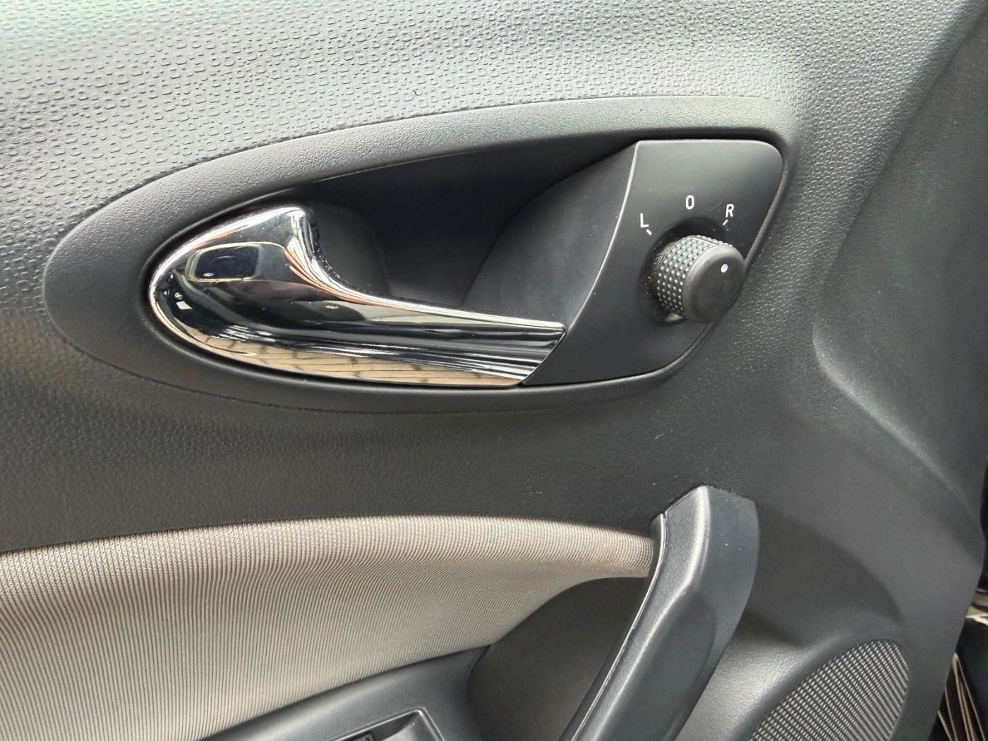 Seat Ibiza Style Salsa Navi Facelift LM KlimaA