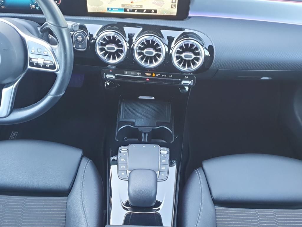 Fahrzeugabbildung Mercedes-Benz A 180 Progressive (EURO 6d) Night Paket*LED*PDC