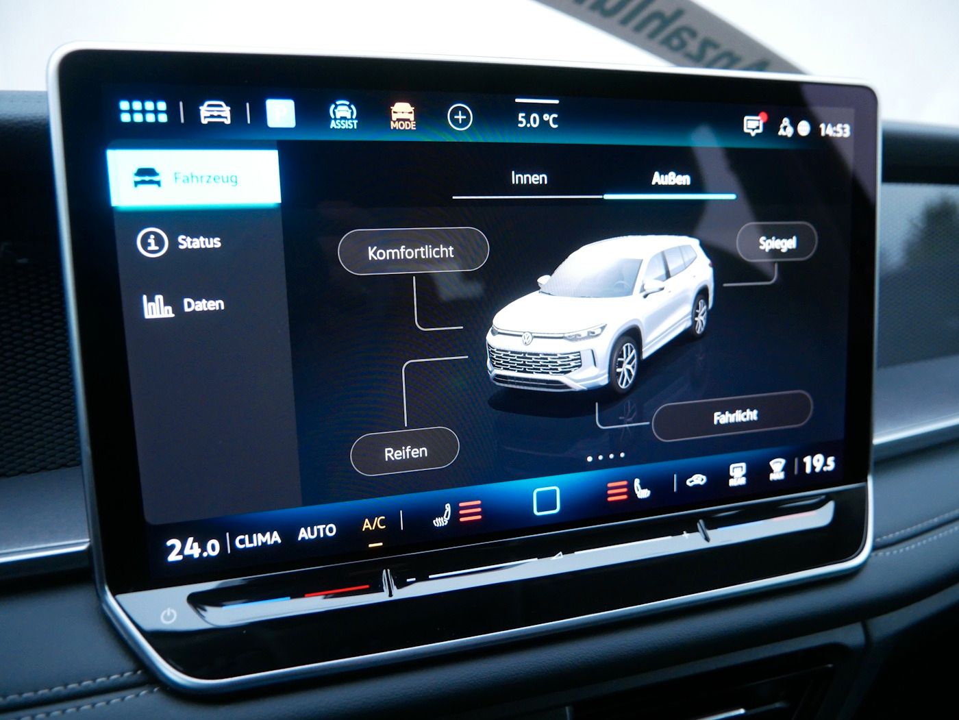 Fahrzeugabbildung Volkswagen Tayron 1.5 Life NEU55T 7-Sitzer Matrix AHK Kamer