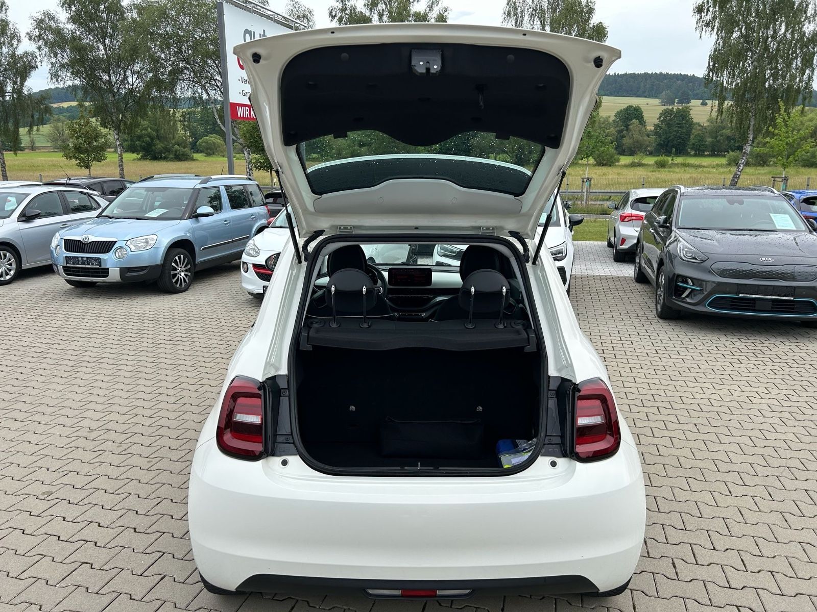 Fahrzeugabbildung Fiat 500 elektro°42 kWh°1.Hand°SOH 97,7%