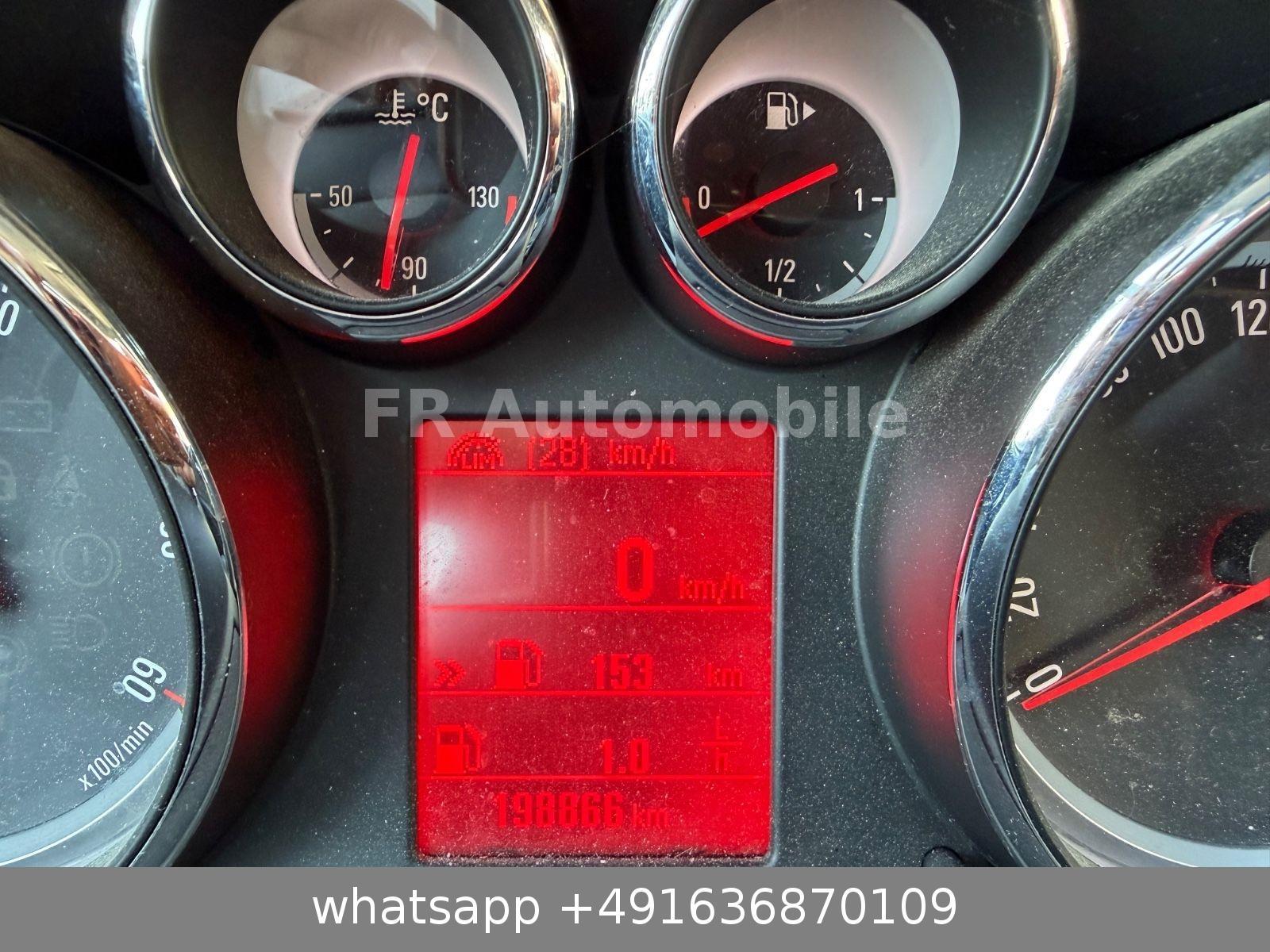 Opel Astra 2015 — photo 16
