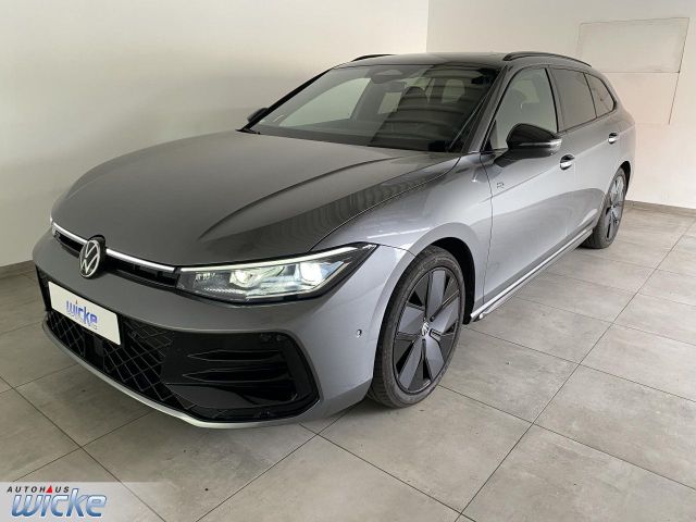Passat Variant 2.0 TDI DSG R-line NAVI KLIMA PAN