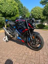 BMW M 1000r