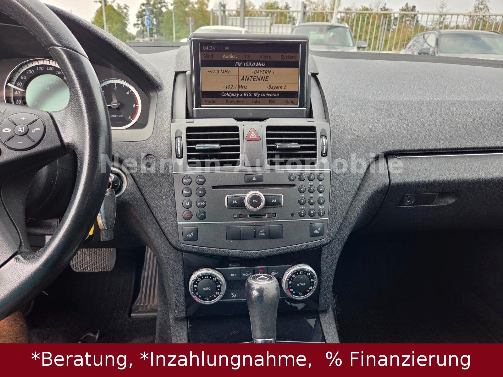 Mercedes-Benz C200 2010 — photo 19