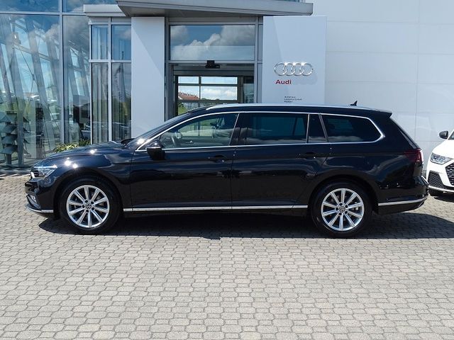 Passat Variant 1.5 TSI DSG Elegance / Matrix