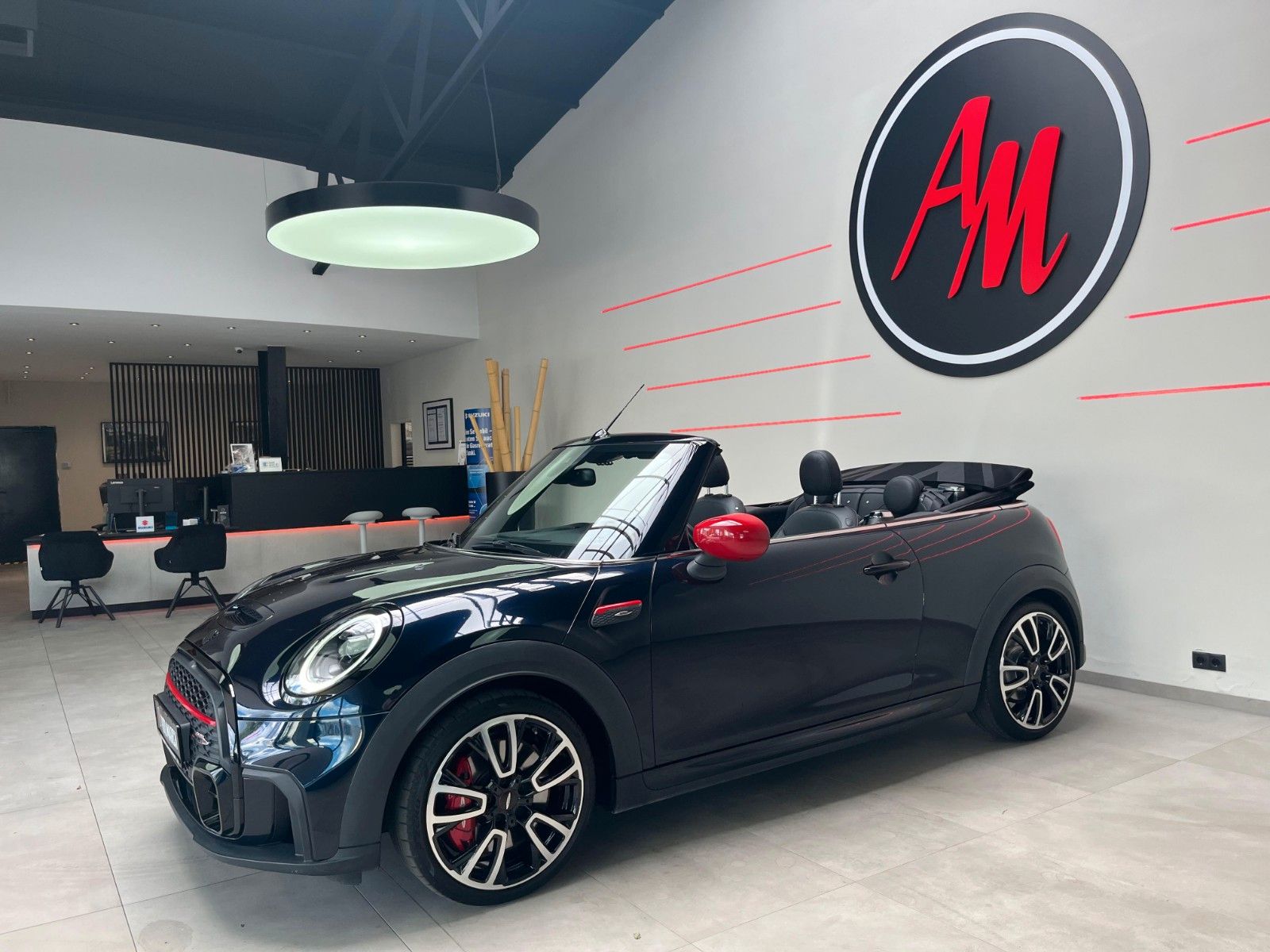 Fahrzeugabbildung MINI John Cooper Works Cabrio Trim*Virtual Cockpit*