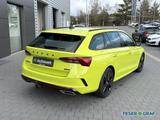 Skoda Octavia 2.0 TDI Combi RS NAVI/KAM/AHK/MATRIX - Skoda Octavia: Grün, RS