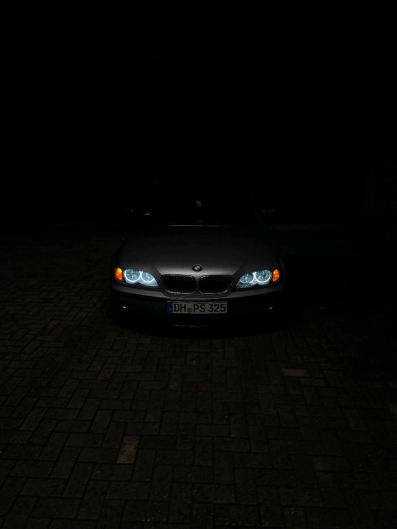 BMW 325