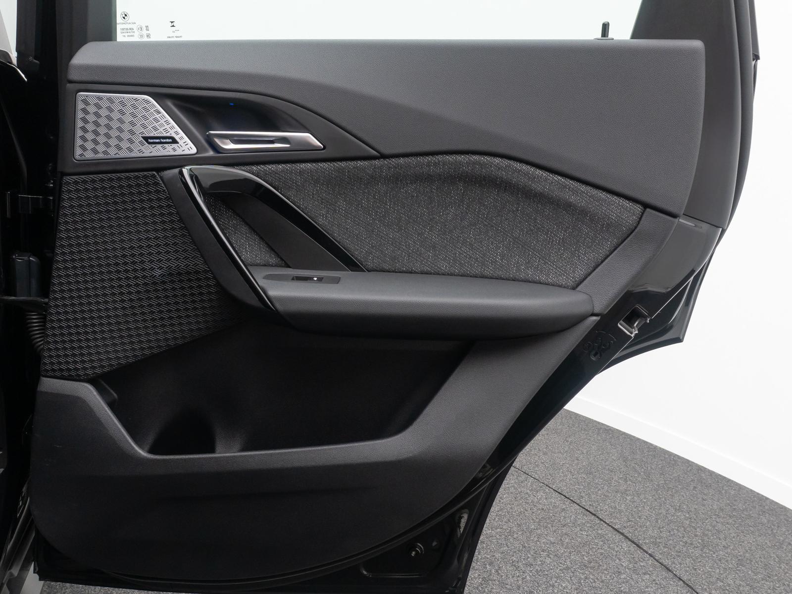 BMW X1 xD20d H/K Kamera DAB Memory Lenkradheizung, миниатюра 29
