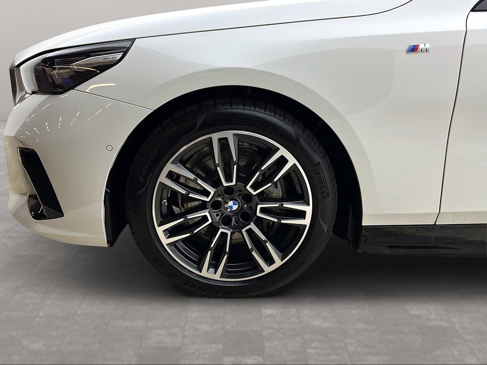BMW i5 - Bild 12