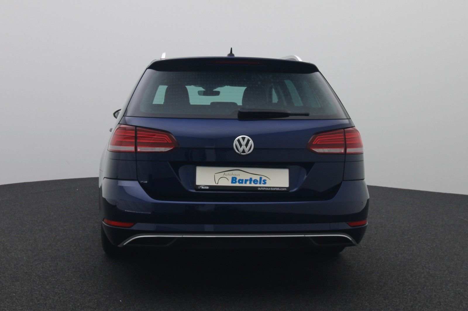 Fahrzeugabbildung Volkswagen Golf VII Variant 1.5 Join ACC KameraStandheizung