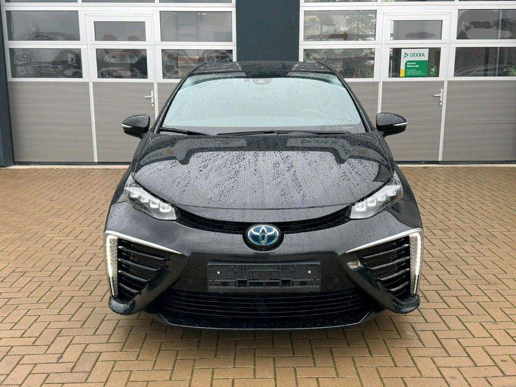 Image of Toyota Mirai