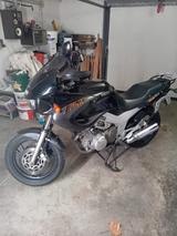 Yamaha TDM 850 - schöne gepflegte Tourenmaschine  - YAMAHA TDM 850