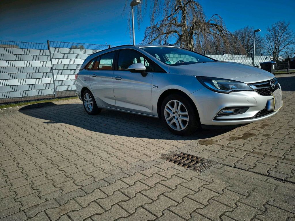 Image of Opel Astra