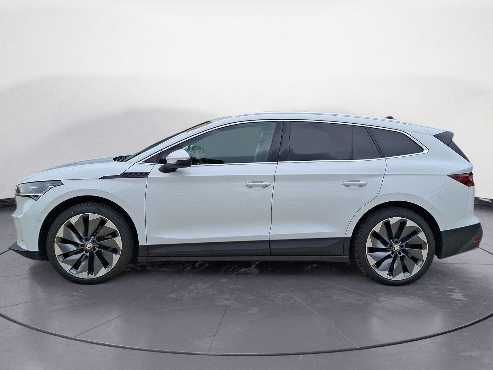 Skoda Enyaq 80x Suite 4x4 imagem 3