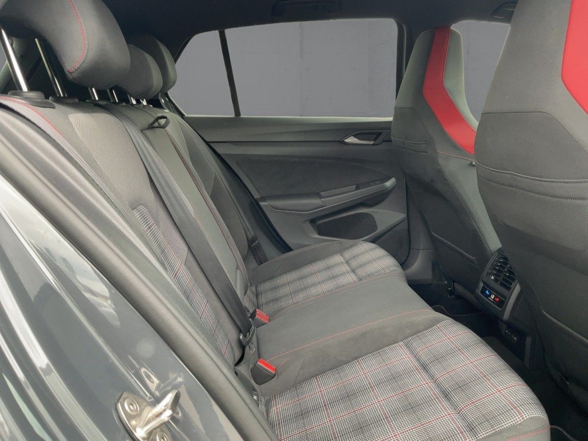 Volkswagen Golf - Bild 13