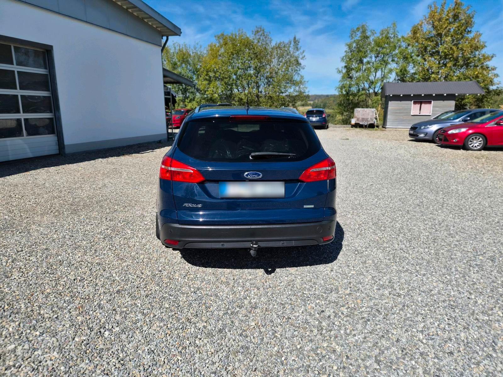 Ford  2015 — photo 6