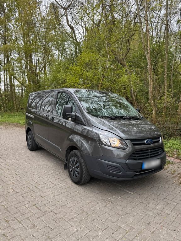 Image of Ford Transit Custom