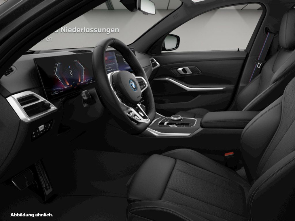 BMW 330 - Bild 4