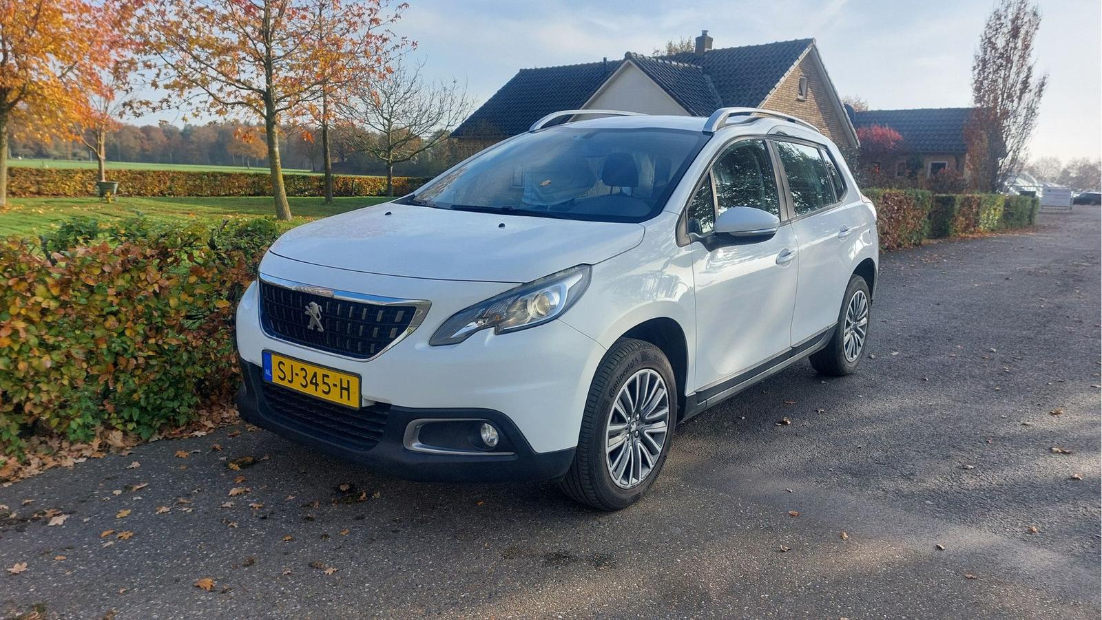 Peugeot 2008 1.2 PureTech Blue Lion AIRCO BJ 2018