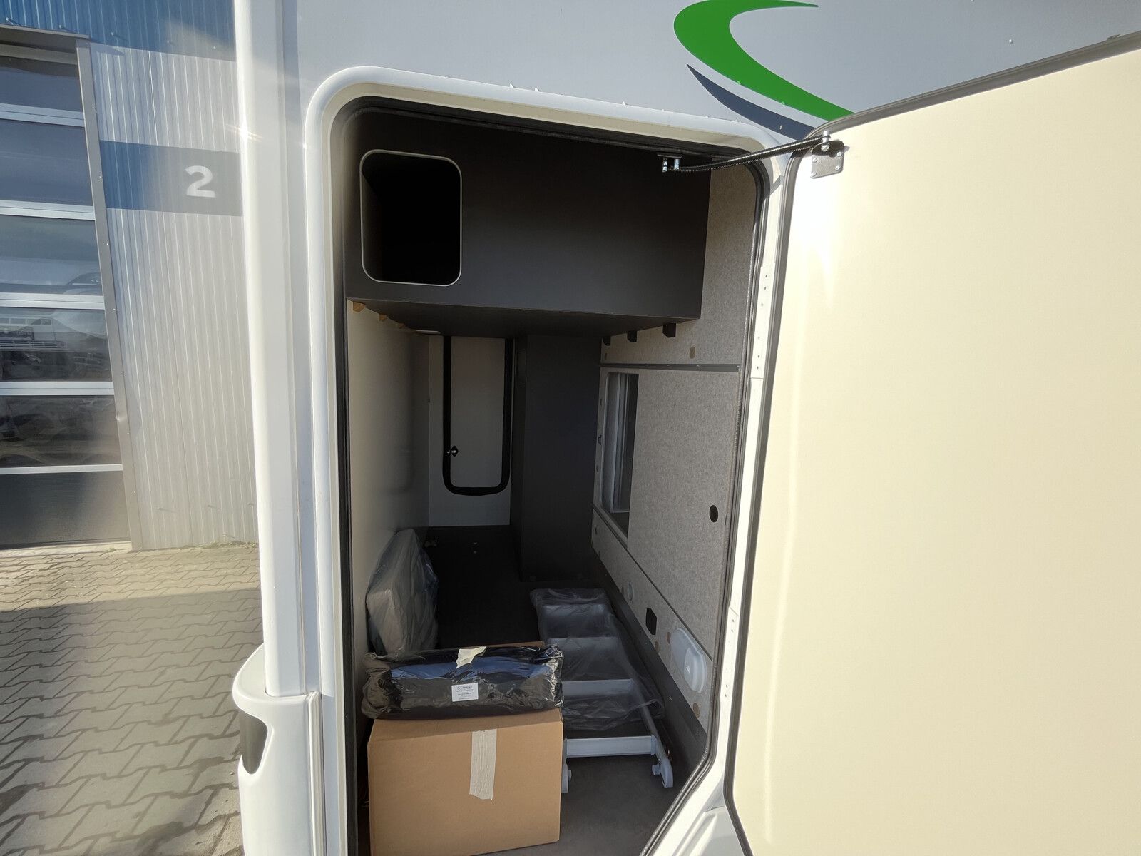 Fahrzeugabbildung Forster T FT699LF 11770,- Sondernachlass / 165 PS