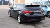 Hyundai i40 cw 1.7 CRDi Premium 100kW Automatik Premium - Hyundai i40 mit Diesel-Antrieb: Kombi, Automatik, 1.7