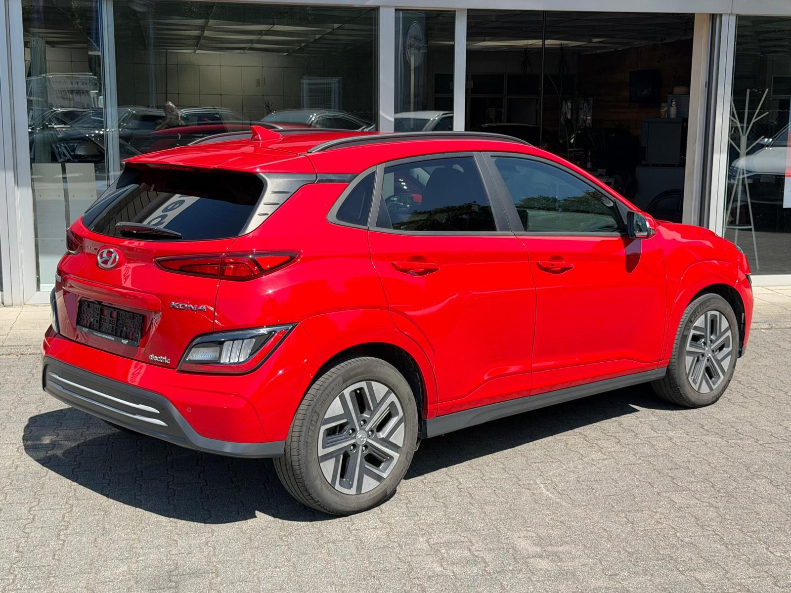 Fahrzeugabbildung Hyundai Kona Elektro Prime NAVI+LED+SHZ+HEAD+KAM+ACC+AHK