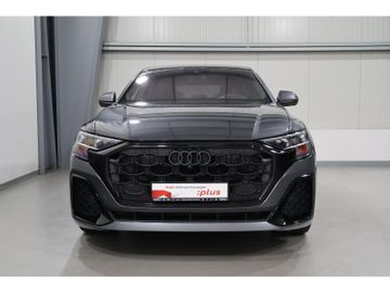 Audi Q8 - 2