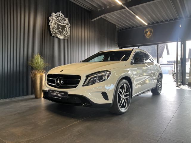 MERCEDES-BENZ GLA 200 d 4Matic Score/AHK/KAMERA/XENON/NAVI/18Z