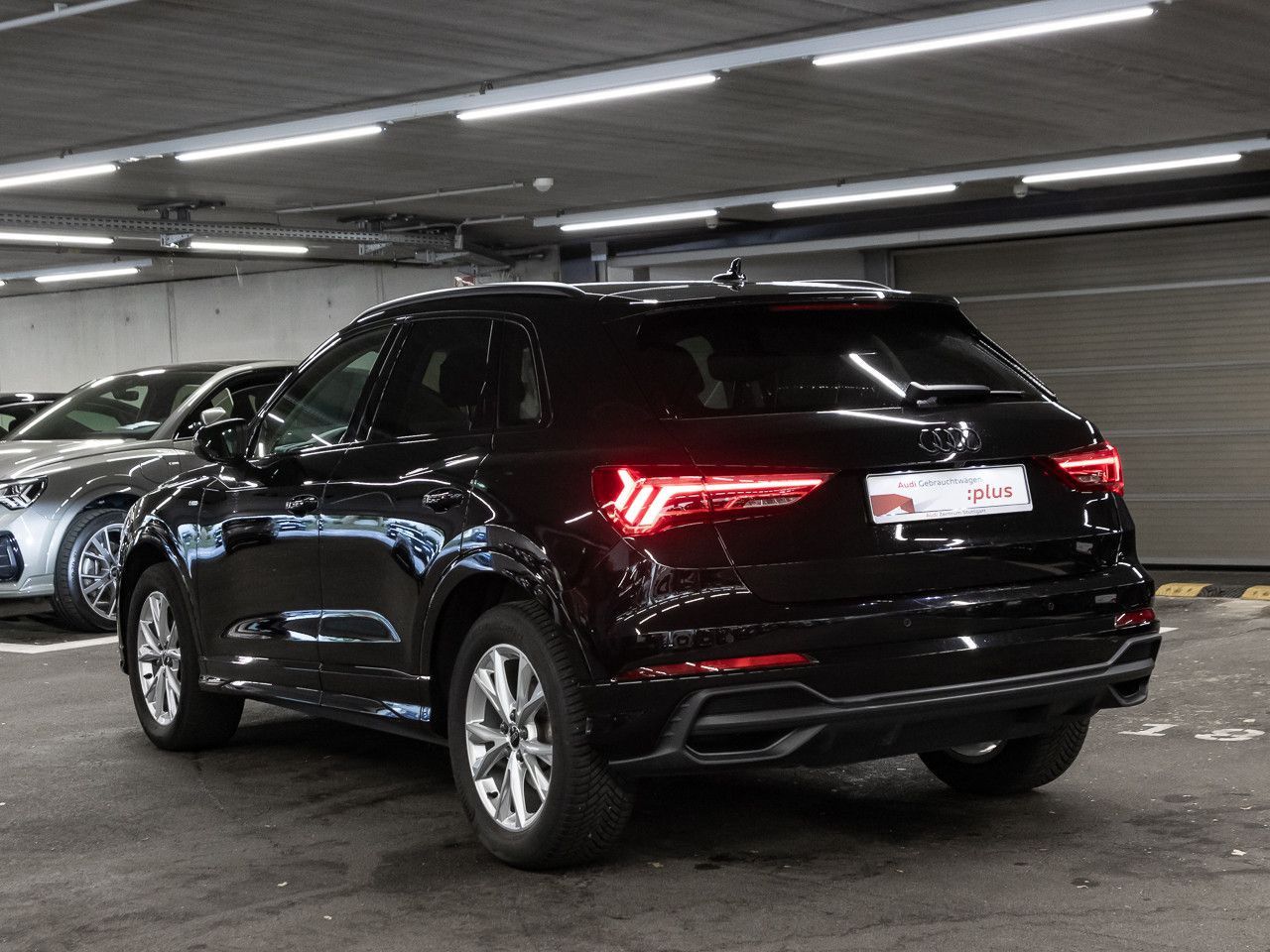 Audi Q3 35 TFSI S line S tronic Pano Kamera AHK LED foto 4
