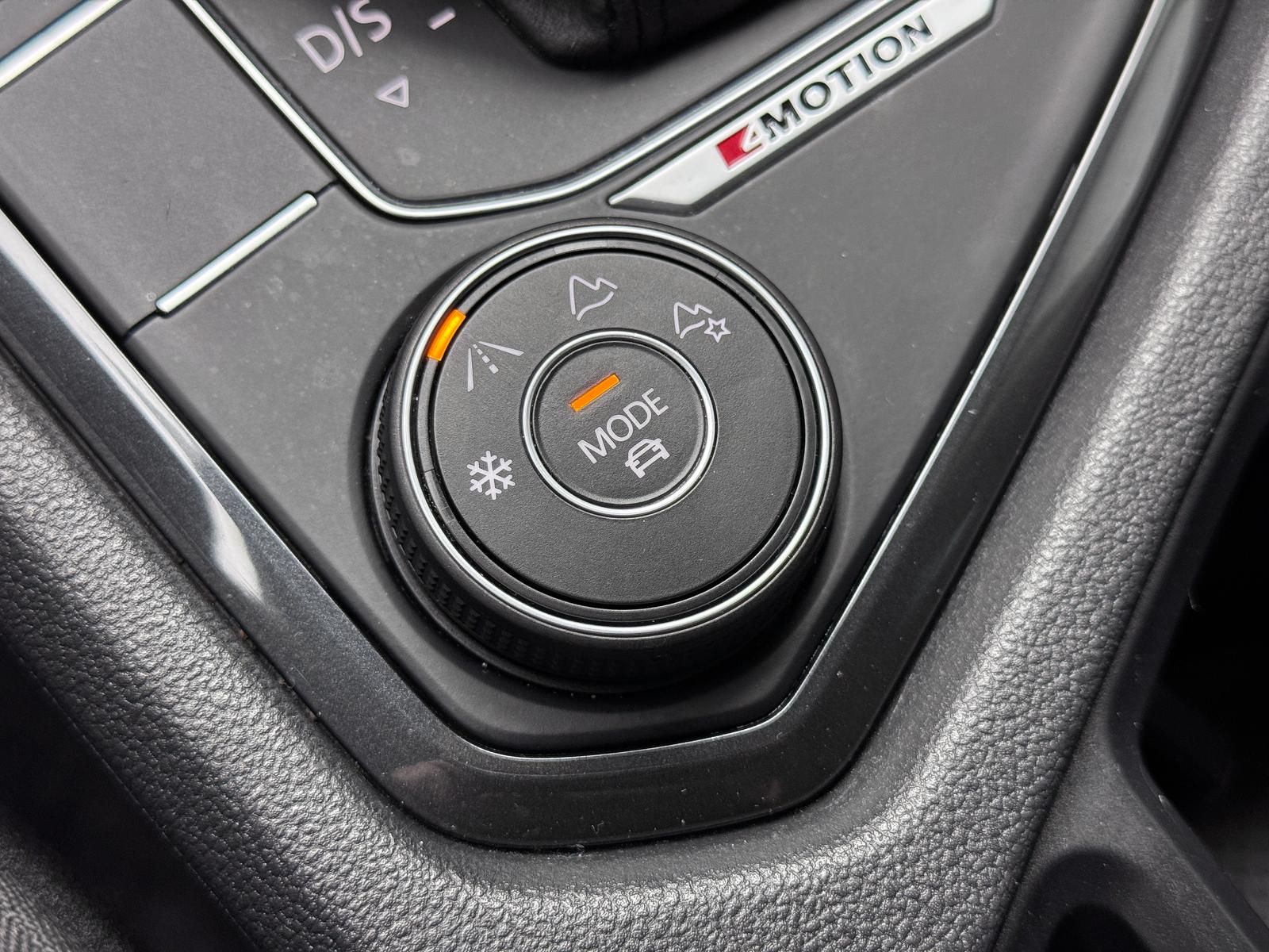 Fahrzeugabbildung Volkswagen 2.0 TSI*STANDHEIZUNG*AHK*4MOTION*LED*RCAM*DSG