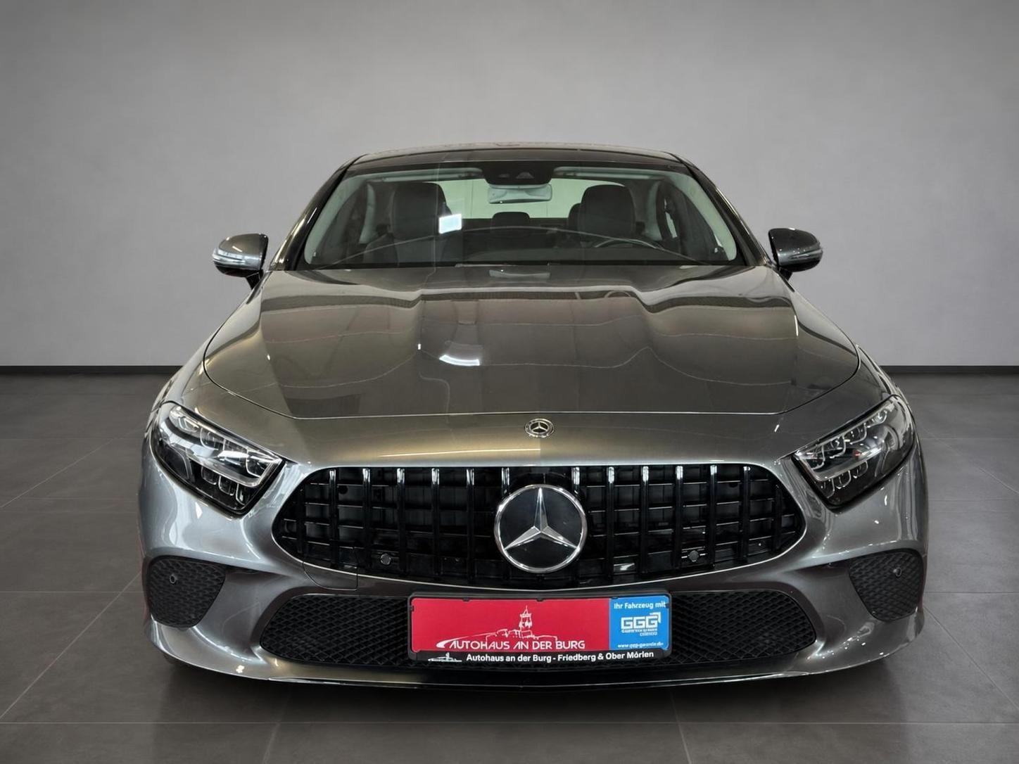 Mercedes-Benz CLS 220 *1. Hand + LED + Ambiente*