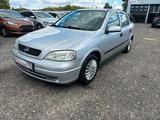 Opel Astra 1.6 Elegance Automatik  Neu Zhanrim